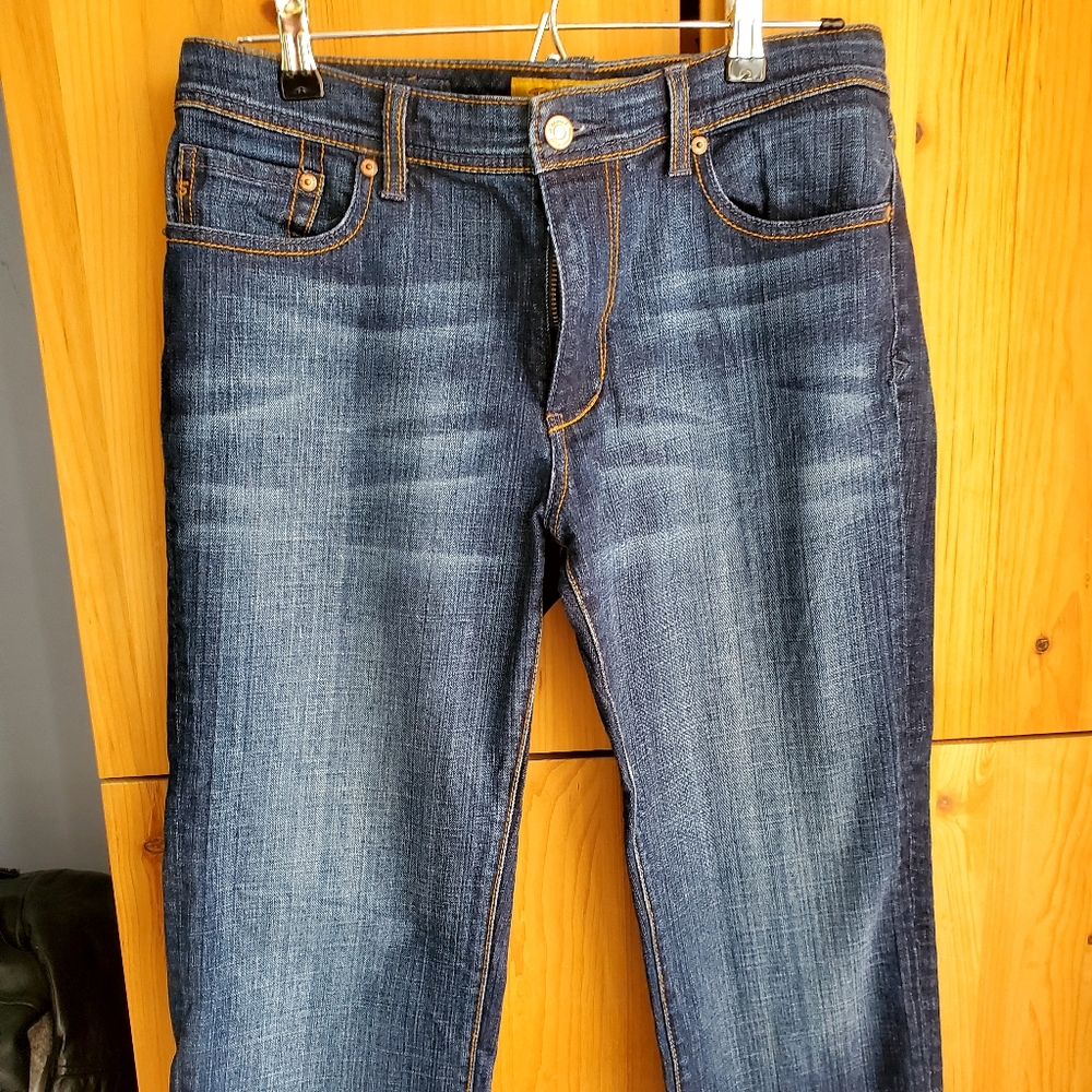 Seven7 Women's Straight Leg Jeans size 8